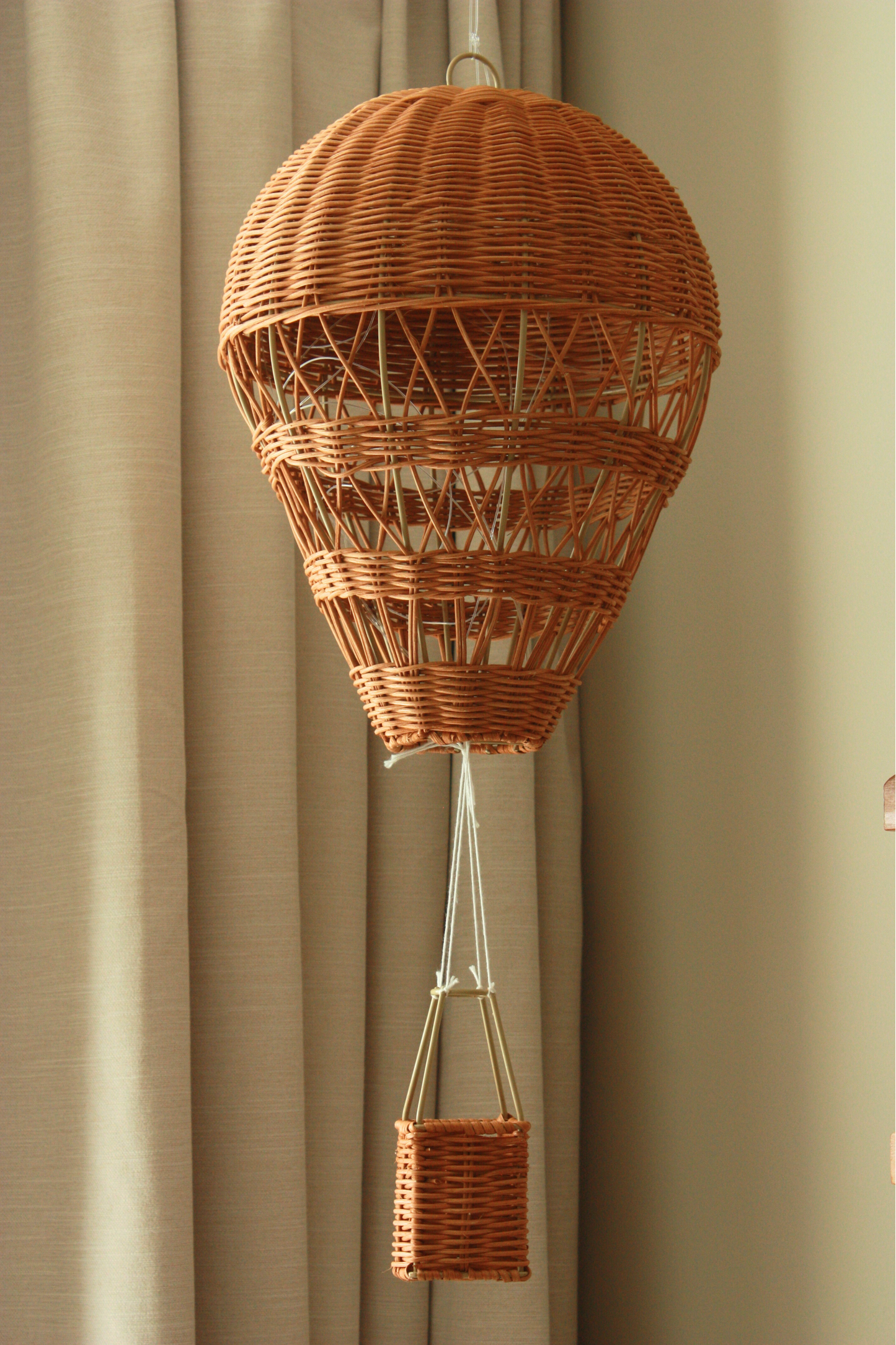 Bohemian luchtballon met bakje