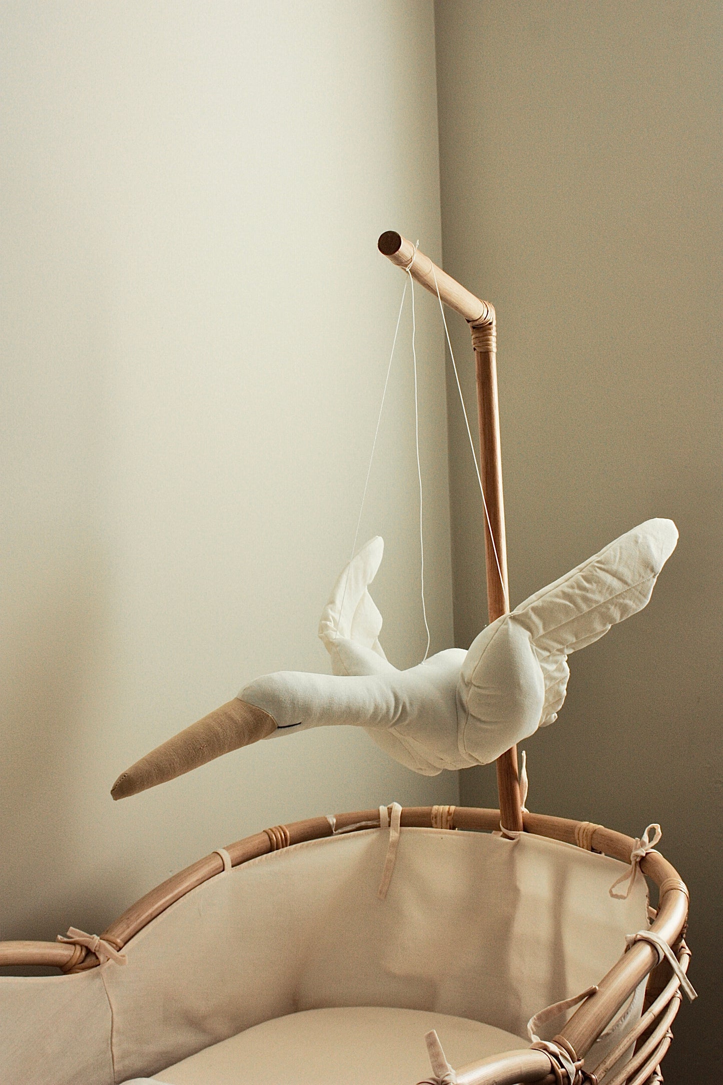 Vliegende zwaan (gebroken wit)